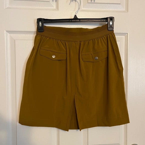 Athleta Vienna Cargo Skort - Picture 3 of 3
